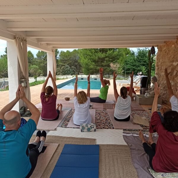 Retiro de yoga este otoño en la hermosa Sierra de Mariola