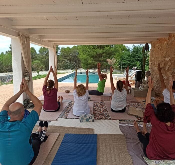Retiro de yoga este otoño en la hermosa Sierra de Mariola