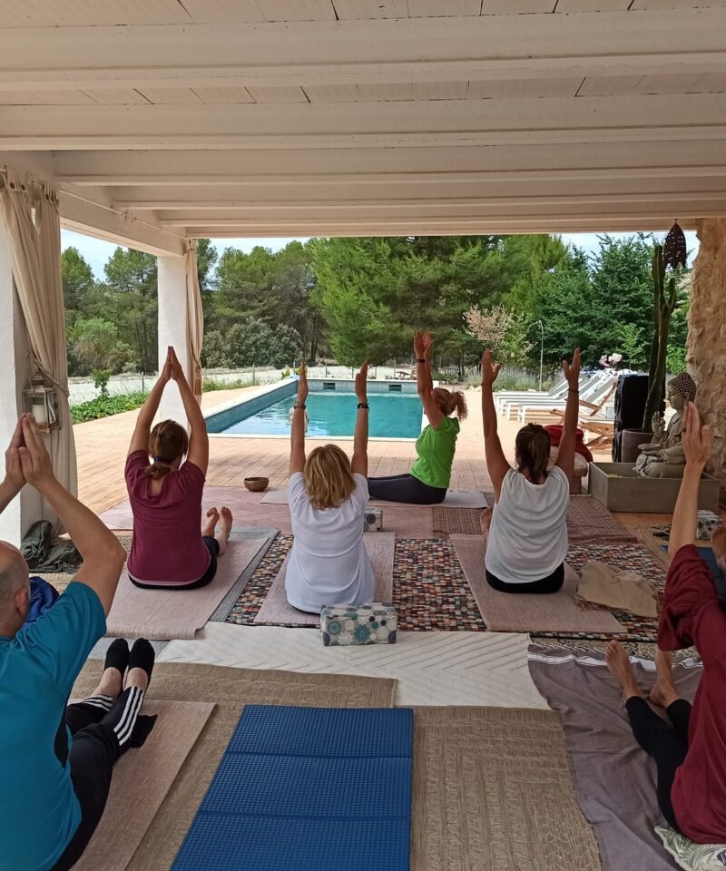 Retiro de yoga este otoño en la hermosa Sierra de Mariola