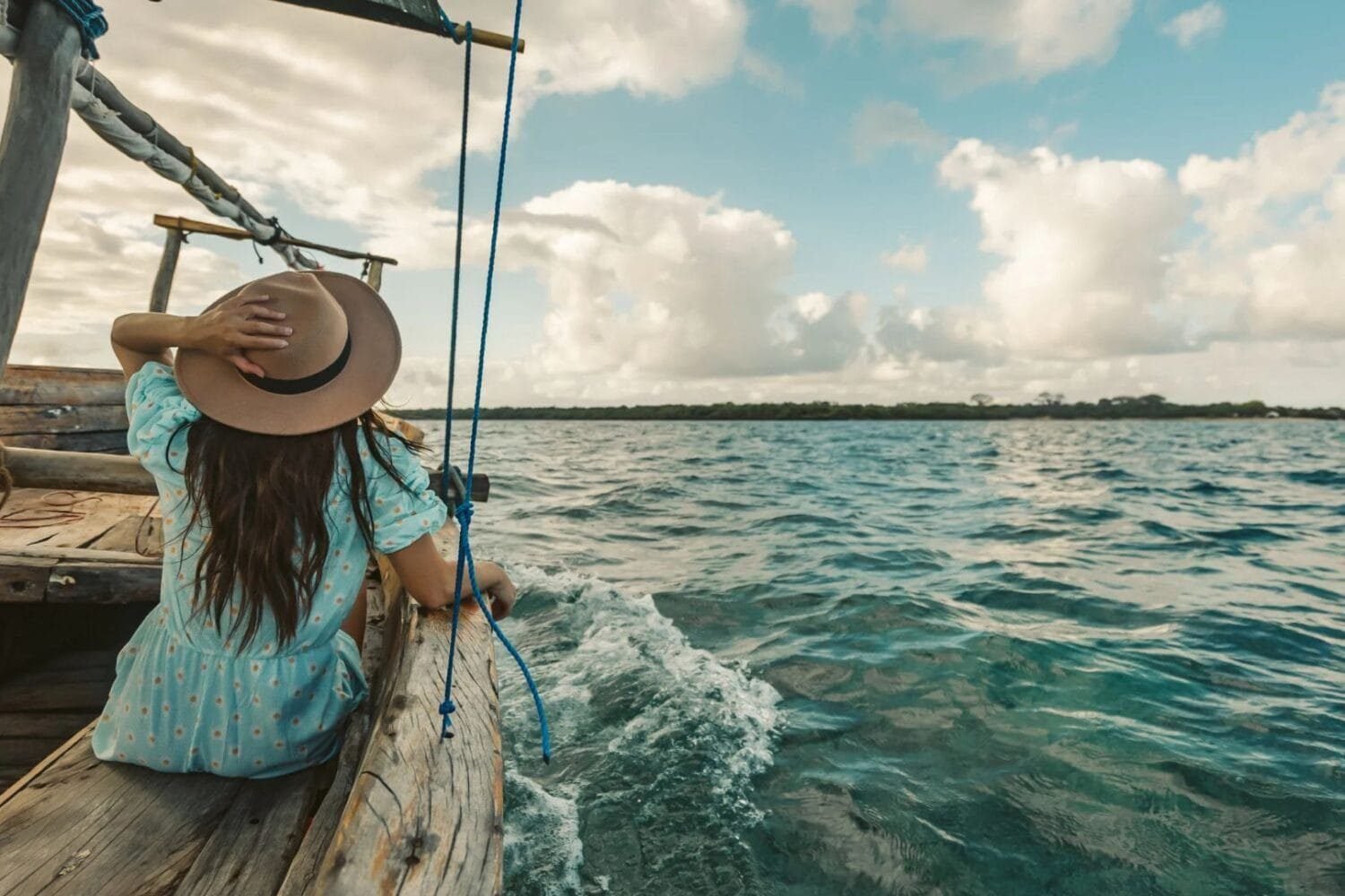 solteros de velero en Ibiza, con viajarycompartir.com