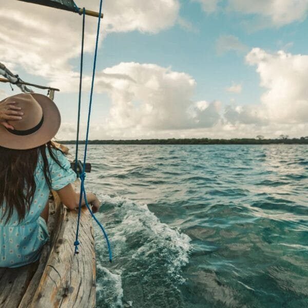 solteros de velero en Ibiza, con viajarycompartir.com