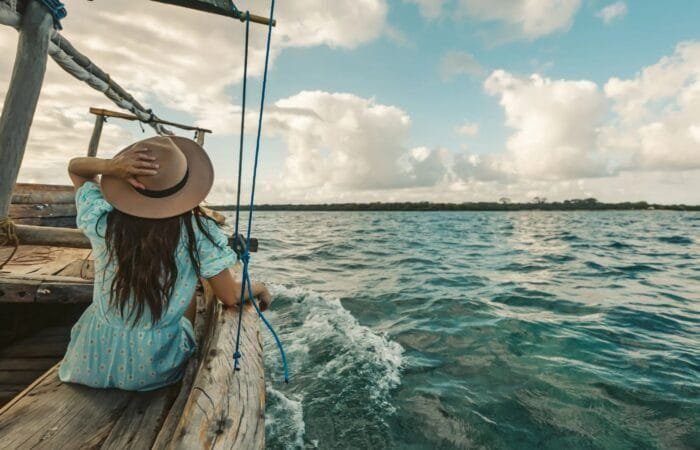 solteros de velero en Ibiza, con viajarycompartir.com