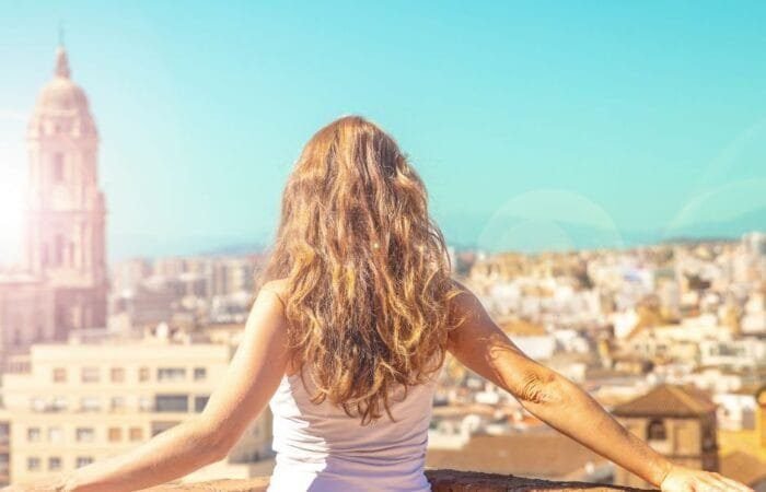 Escapada a Caminito del Rey y Málaga solteros y singles en diciembre 2024