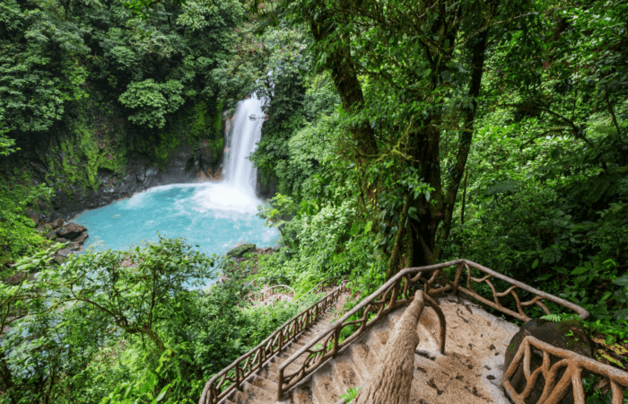 COSTA RICA PARA SINGLES VIAJARYCOMARTIR.COM