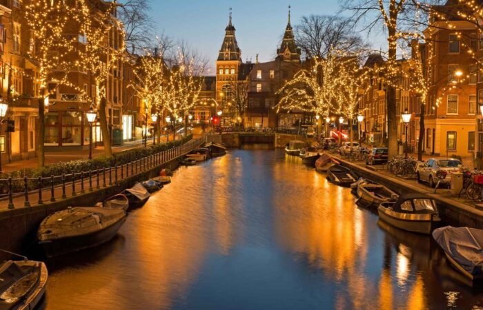 AMSTERDAM SINGLES EN NAVIDAD