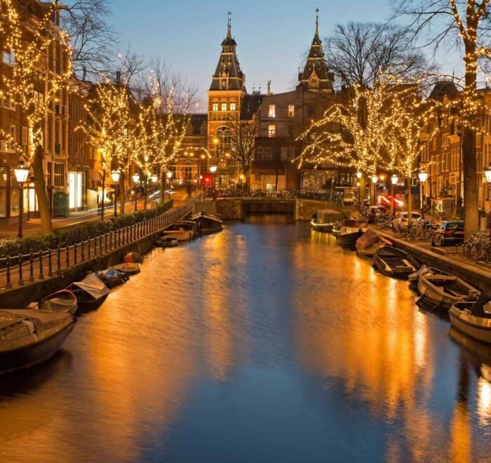 AMSTERDAM SINGLES EN NAVIDAD